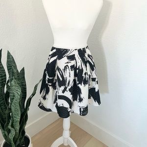TROUVÉ NOTDSTROM skirt white and black